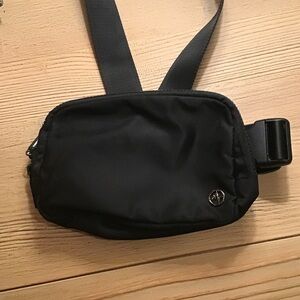 Pander Sports Crossbody